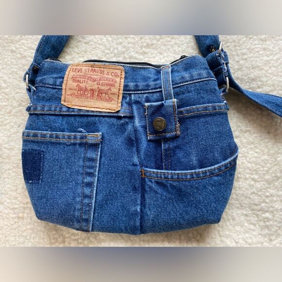 Levi’s Denim Inspired Handbag & Coin Purse - Picture 4 of 15